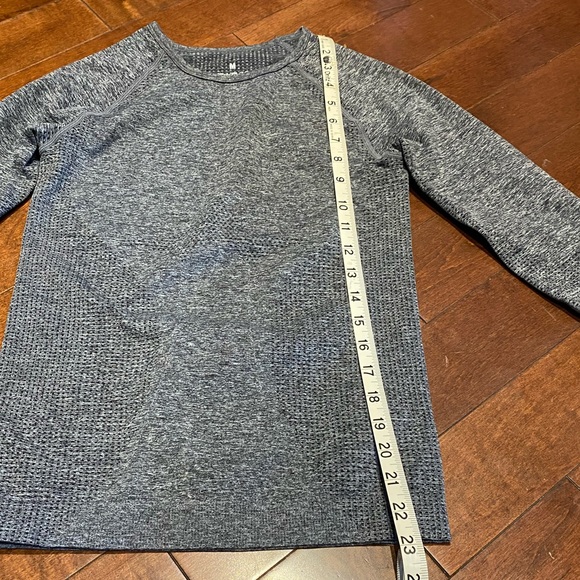 ✨FREE WITH $30 PURCHASE✨ Workout Long Sleeve Shirts for Women Gym Yoga Running - Picture 10 of 12